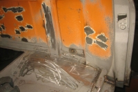 U406_3_068